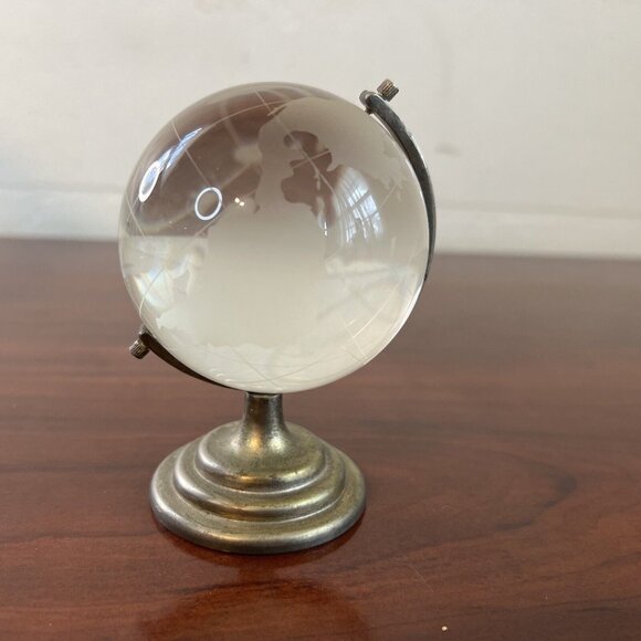 Frosted Etched Glass Crystal World Earth Globe Statue with Stand Paperweight - Picture 1 of 6
